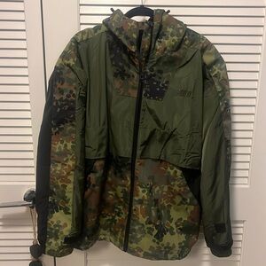 QILO NYC/ Tactical - Limited Edition Flecktarn Windbreaker Jacket - Size XL